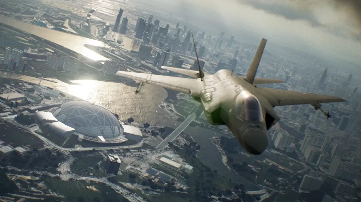 Ace Combat 7: Skies Unknown - PlayStation 4 (Used - Like New)