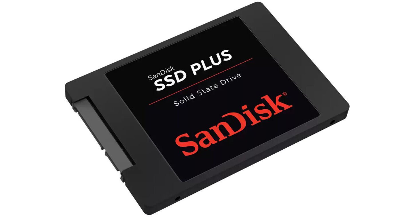 High-performance internal SSD drives, providing fast data transfer speeds and reliable storage, perfect for upgrading your PC in Cyprus.